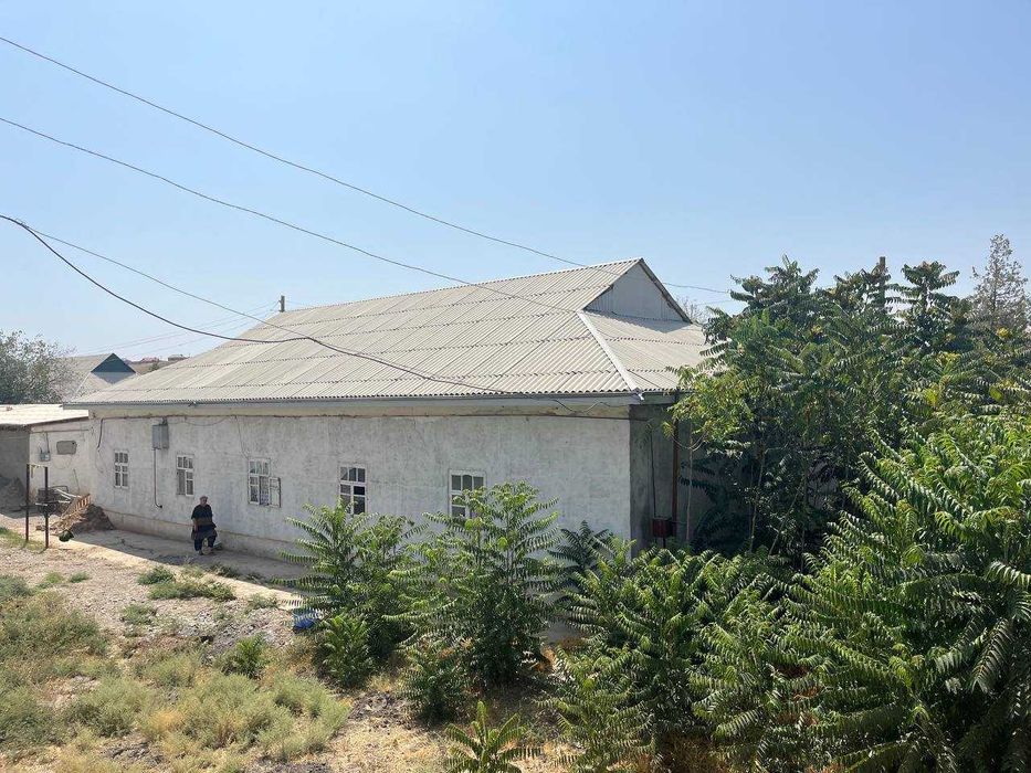 Уй сотилади Дехконободда