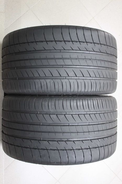 295/30-18 Michelin