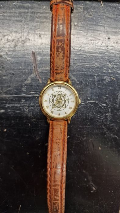 Наручные часы ретро