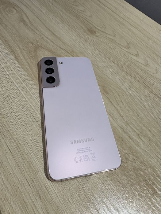 Vand Samsung S22