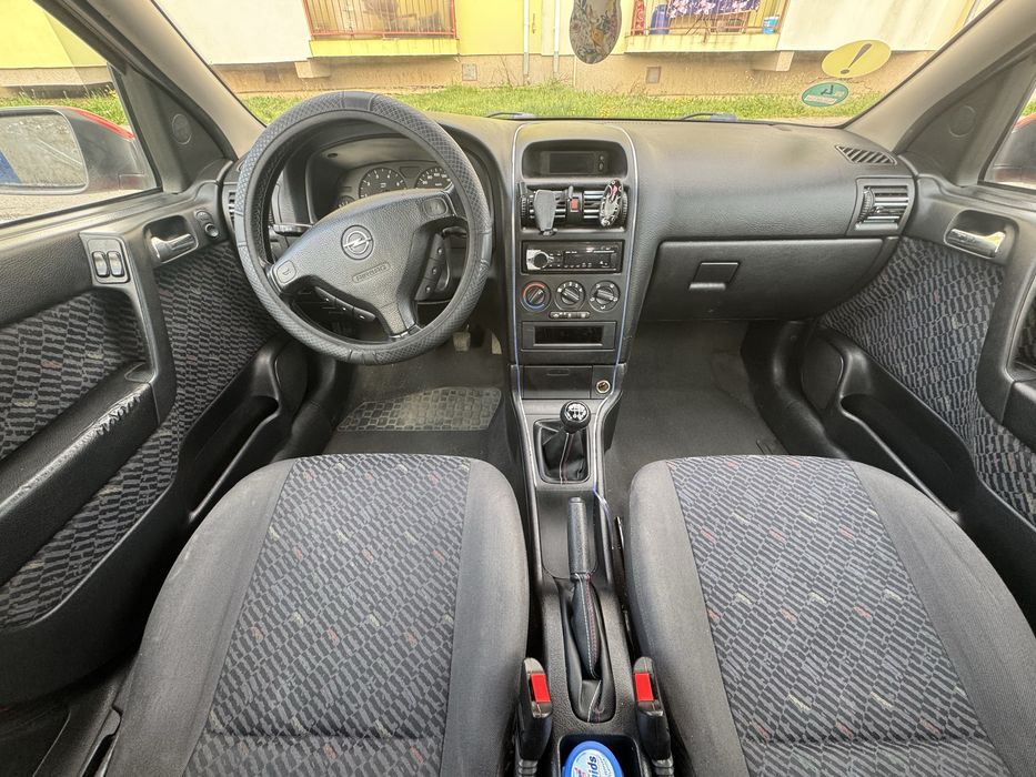 opel astra G 1.6 benzina