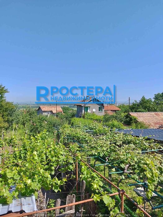 Вила с Ток, Вода, Кладенец! Местност Драката,  200м. от Главен Път