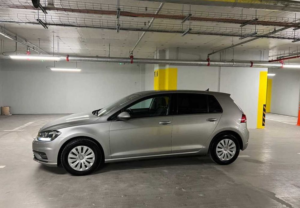 VW Golf 7 1.6 TDI 2017 Euro 6 | 150.000 km | în creștere | București
