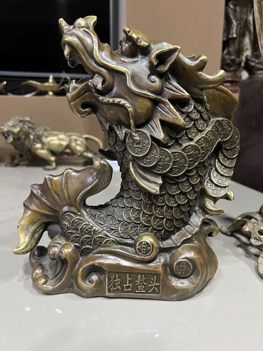 Statuete bronz mai multe