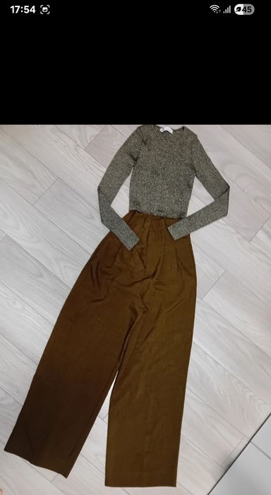 Pantaloni  cu crac larg H&M