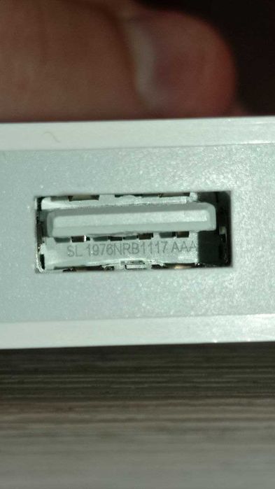 Адаптер питания Apple A1400