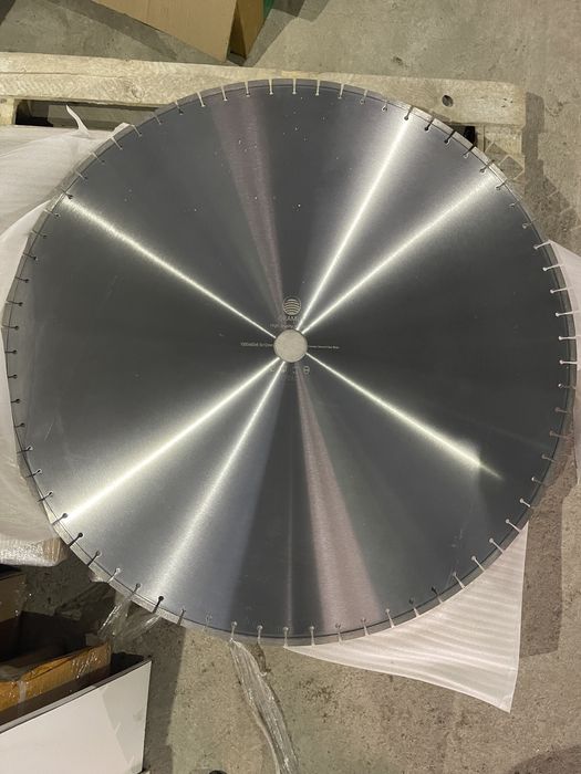 Алмазный диск 600мм