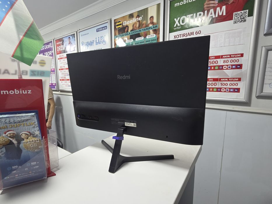 Mi 24 165gh monitor sotiladi 10 dona
