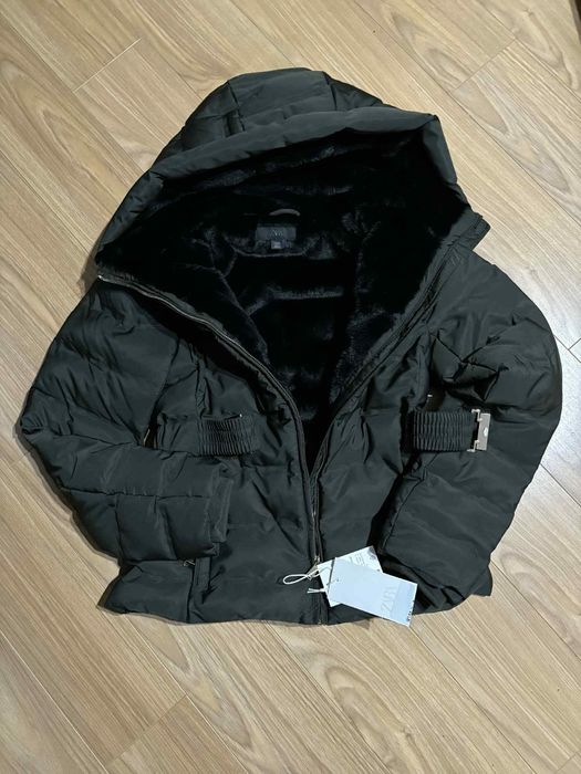 Geaca ZARA impermeabila