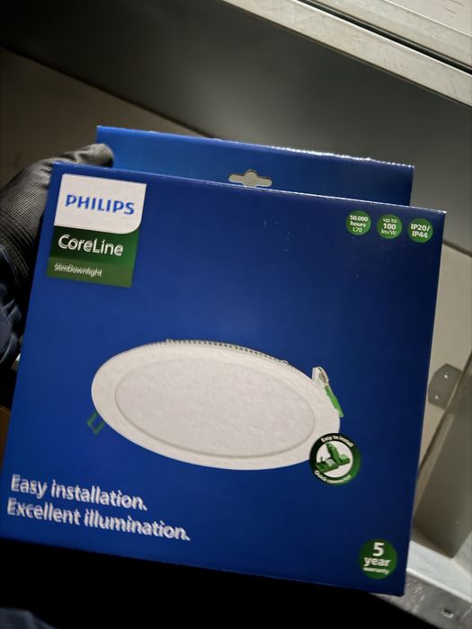 Lampi mini pentru decoratiune camera au diametrul de 25 cm