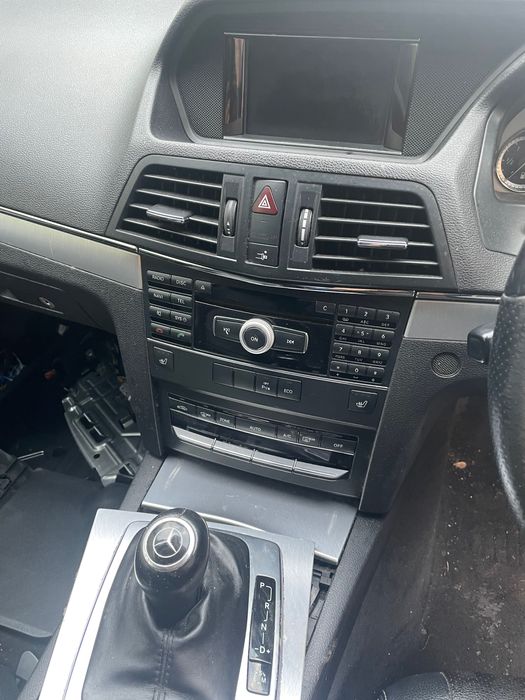 Mercedes C207-W207 на части