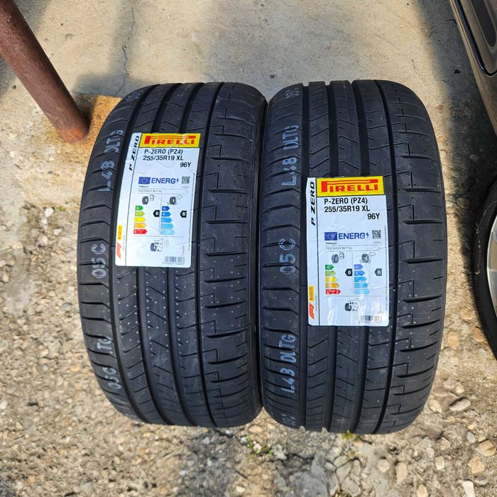 2 Нови летни гуми 255/35R19 Pirelli P Zero PZ4 96Y ExtraLoad с борд