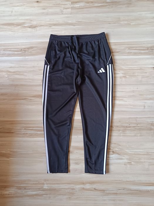 Оригинално мъжко долнище Adidas AeroReady