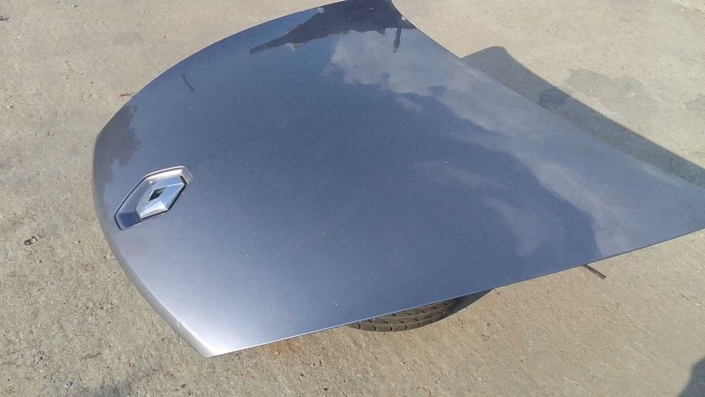 Преден капак Renault Laguna Coupe 2010г.