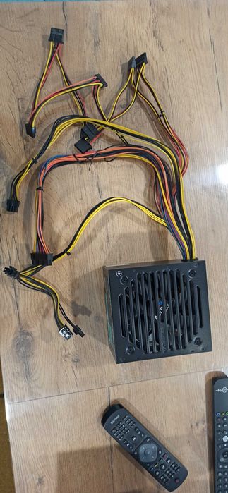 Захранване за компютър aerocool 600w