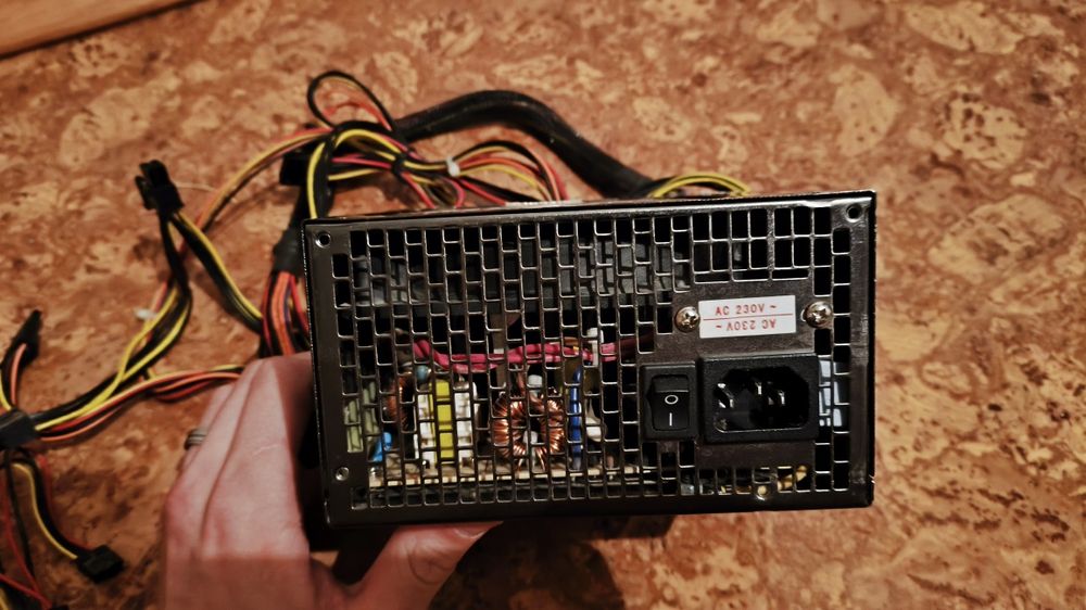 Продам БП на 500W