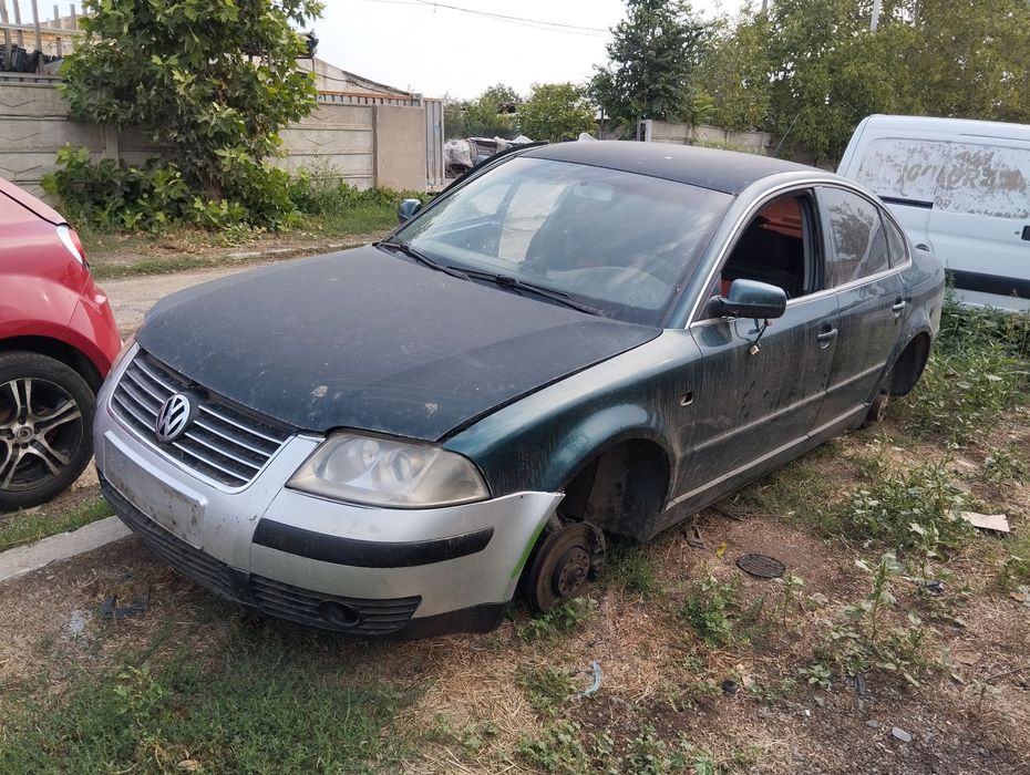 Dezmembrari  VW PASSAT B5, B5.5  1996  > 2005 2.0 Benzina
