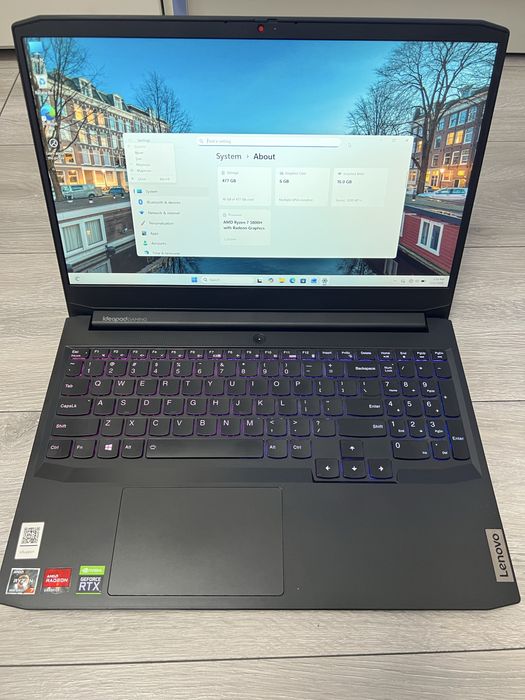 Laptop Lenovo ryzen 7 si RTX 3050