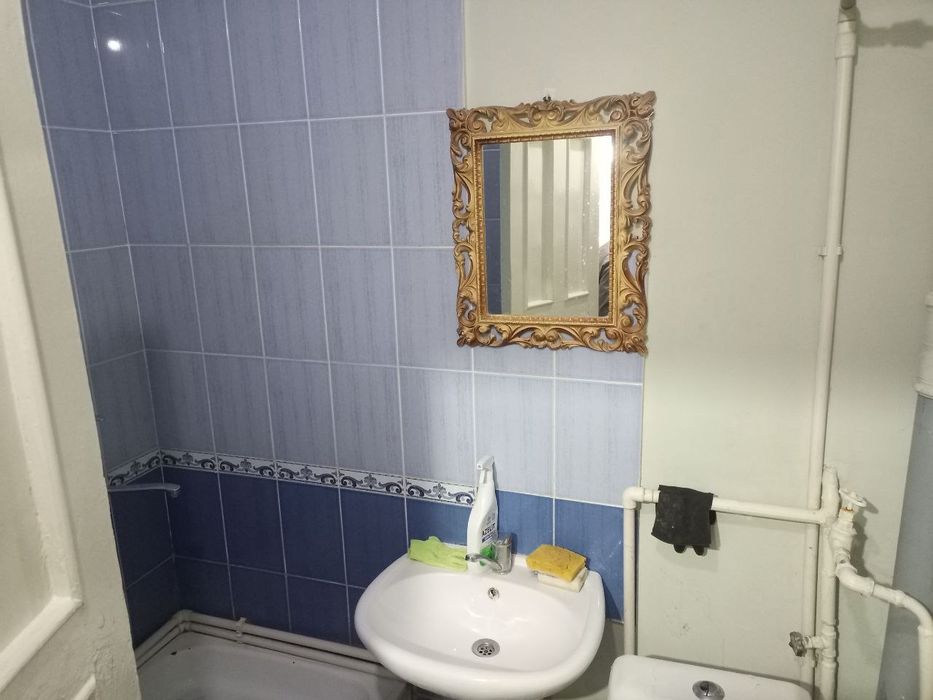 Продаётся 3-комнатная квартира в центре Нукуса.