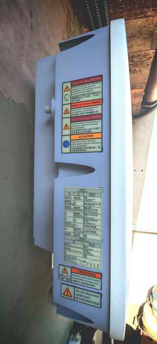 Se vând 2 INVERTOARE 3 KW Huawei