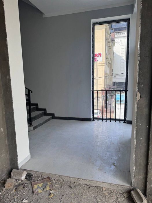 Продаётся Здание Вдоль Дороги 1850м2 Орн Нукус,Глинка(N199)