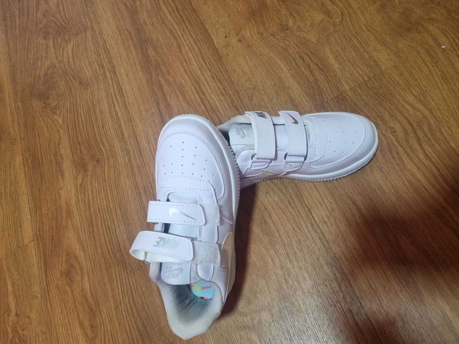 Adidași Nike Air Force copii