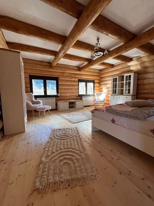 Casa de vacanta,cabană 2026,zona Lacul Roșu Cheile Bicazului