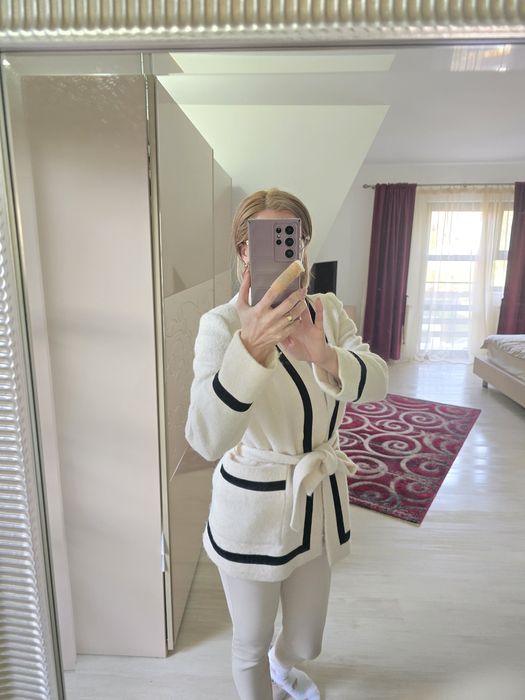 Palton din lână cu catifea neagra, de înaltă calitate, casa de moda