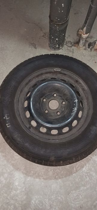 Продавам Гуми с джанти