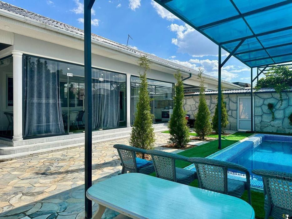 Срочно продается дача 3 сотки 4 комнаты Кибрай Узумзор