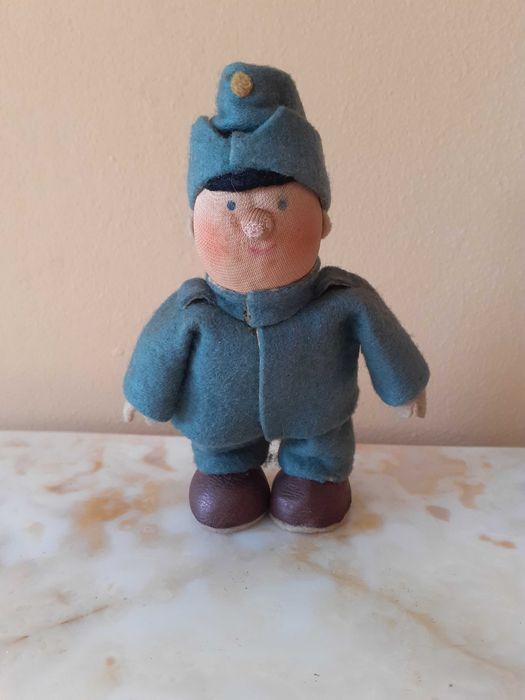 Колекционерски кукли