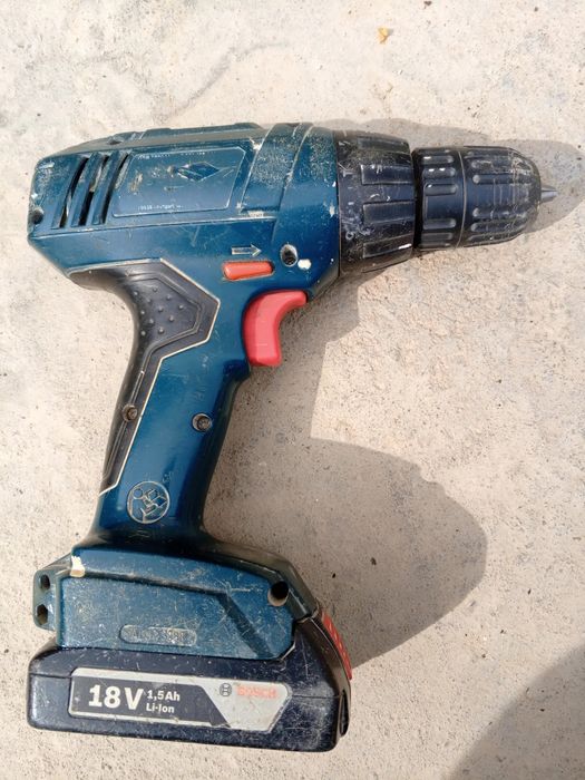 Продается аккумулятор батарея шрупбовой