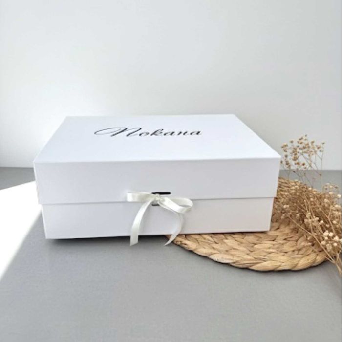 Чаши за Кумове, Кум и Кума Сватбени покани и Подаръчни кутии за Кумове