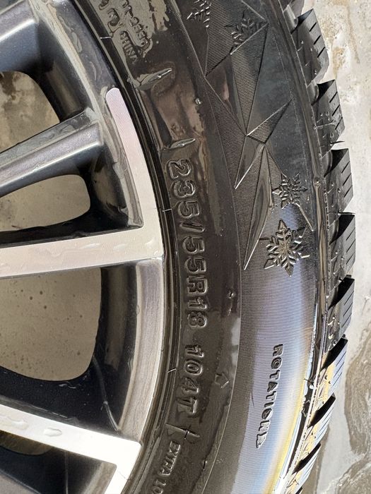 Комплект зимней резины и дисков