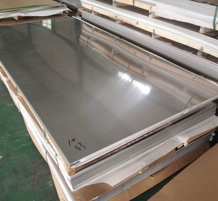 Tabla inox placarea peretilor