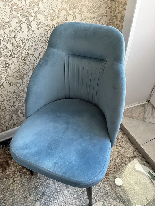 Стол стулья срочно сатылады