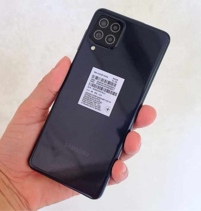 Продам свой Samsung A22 64gb Black в идеальном состаяние