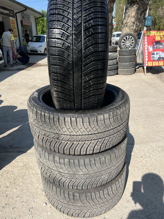 Michelin Pilot Alpin 5 SUV zimniy sotiladi