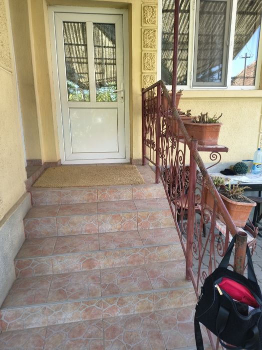 Casă de vânzare în Porumbeni – liniște, natură și confort, la doar ~20 minute de Târgu Mureș
