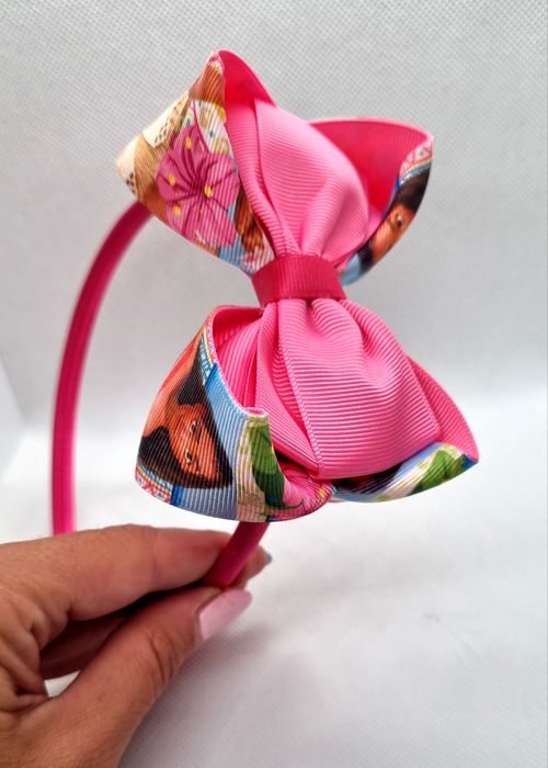 Уникални Ръчно изработени- диадема, панделки, моливи и химикали