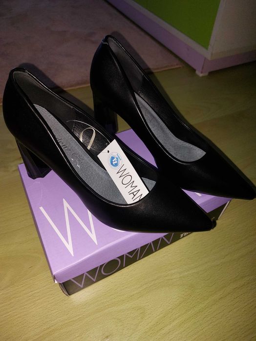 Дамски обувки на ток