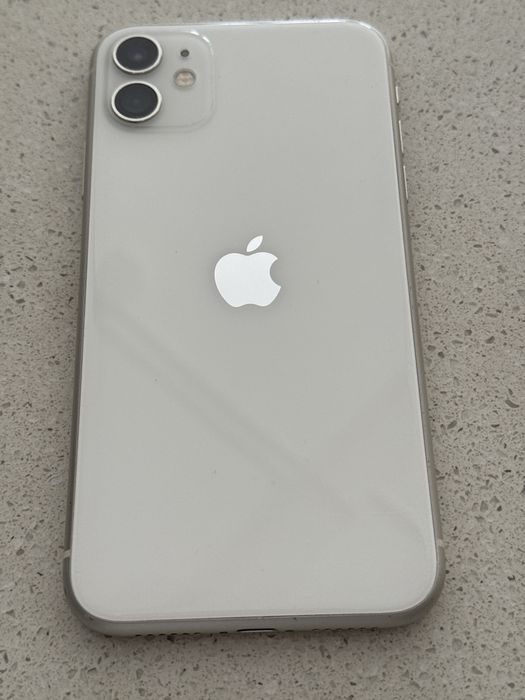 iPhone 11 память 128гб