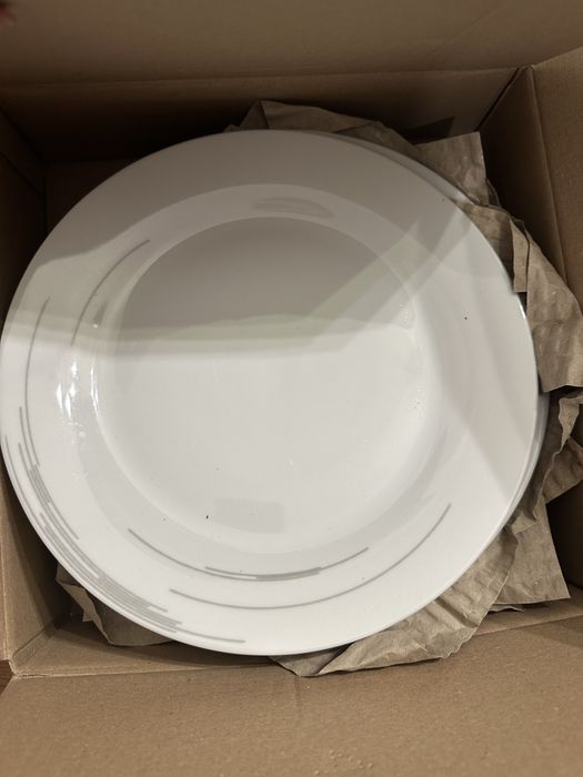 Голям порцеланов сервиз микс