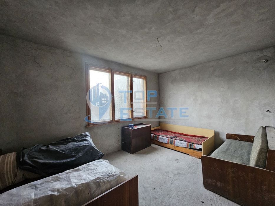 Продава се Къща в с. Пейчиново, Област Русе - 200 кв.м за 57 €/кв.м - Снимка #5