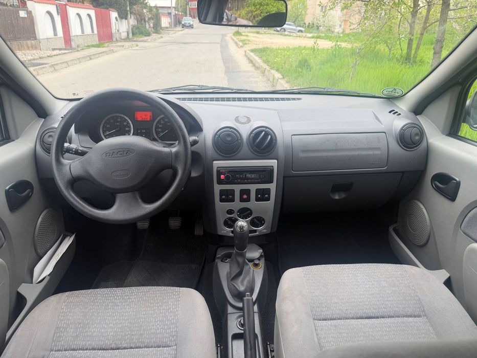 Dacia Logan 7 locuri / Aer conditionat / Jante aliaj / 1.6 16v