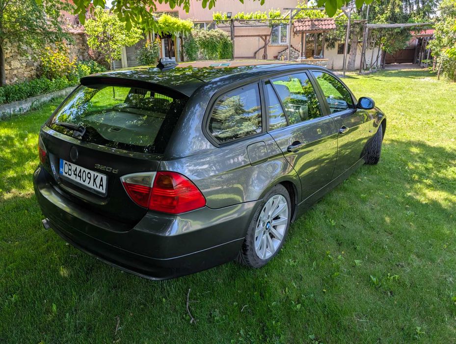 Продавам BMW E91 320D 163hp 2007г