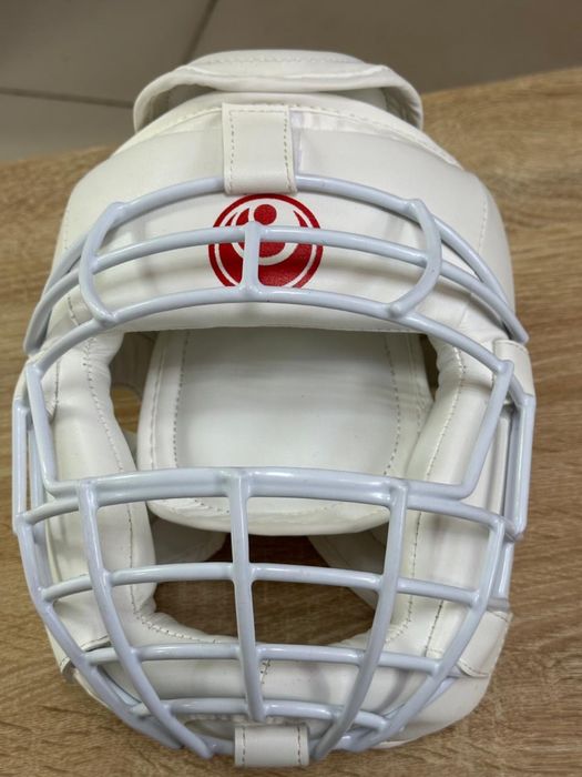 Шлем для каратэ киокушинкай