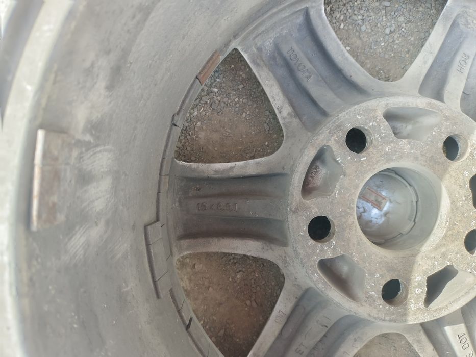 Продам литые диски 3 штуки