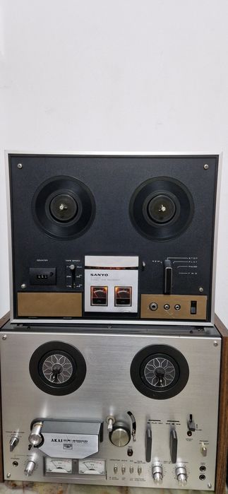 Magnetofon Sanyo MR-801