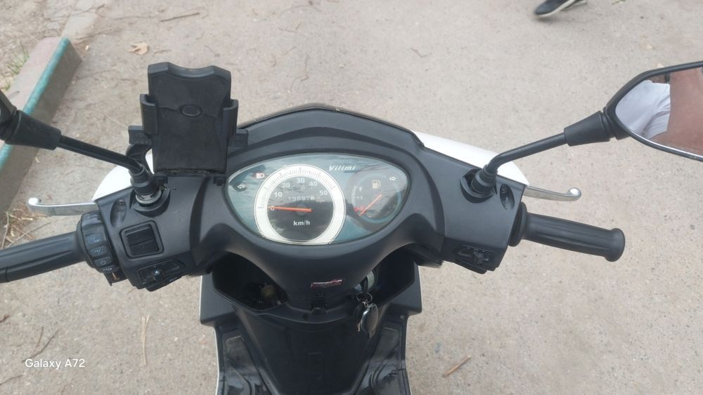 Мопеды/ скутеры suuzi m8